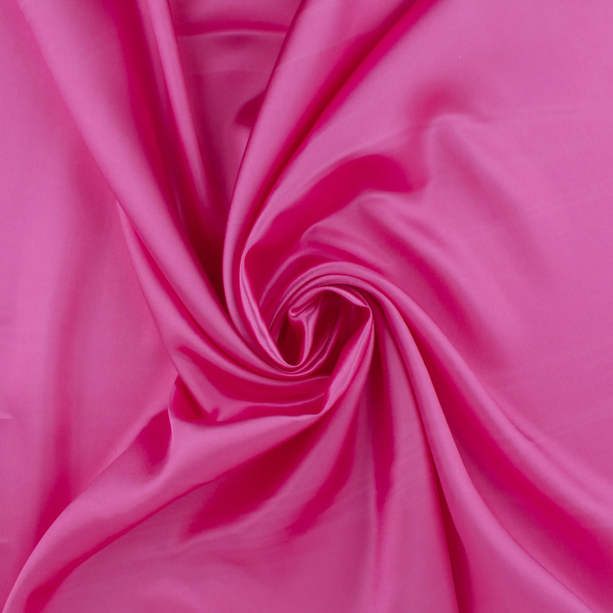Costume Satin - 011 - Magenta - Image 2