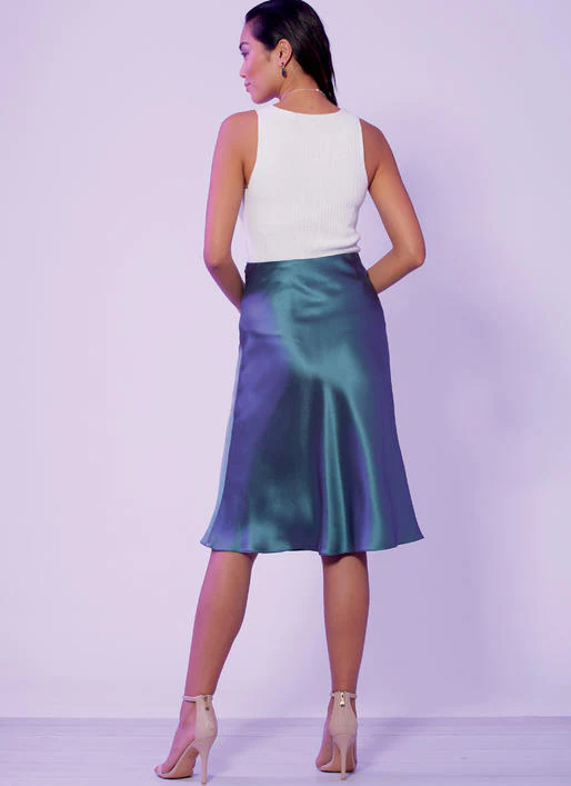 M7931 Misses' Skirts (size: 14-16-18-20-22) - Image 4
