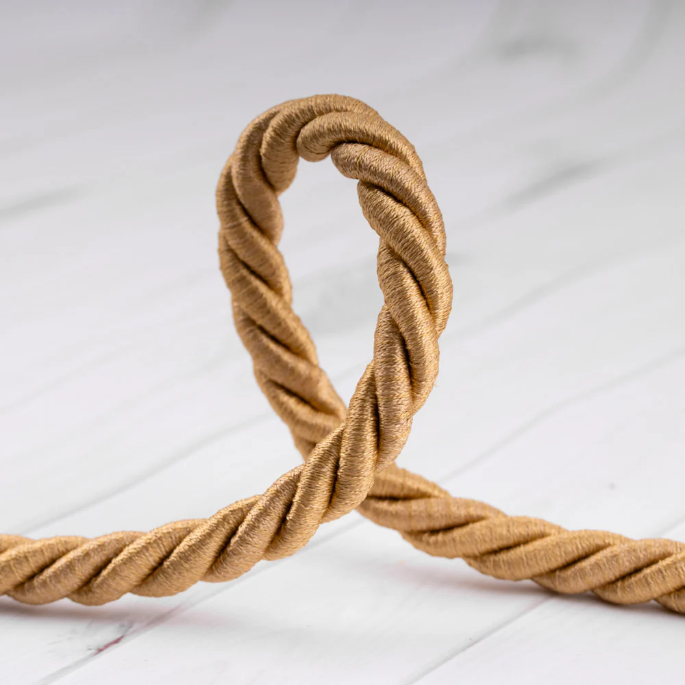 Twisted cord ⅜ po (1 cm) Gold